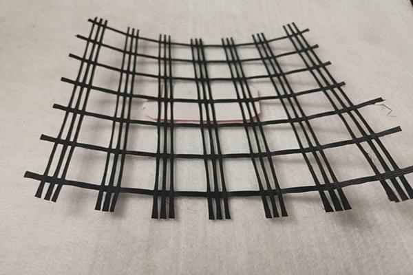 生產制造土工格柵時的注意事項有哪些呢？  第1張