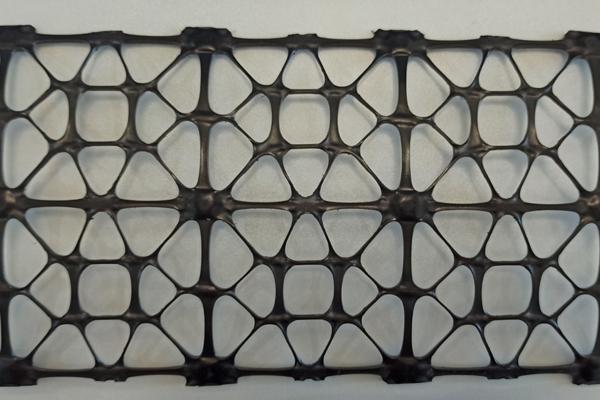 詳解三向土工格柵的制作方法 第1張