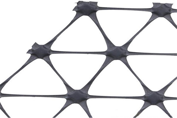 三向土工格柵的作用有哪些？解析土工格柵在工程中的重要功能  第2張