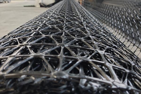 了解土工格柵的作用，為你揭秘鋼塑多向土工格柵的功效！  第3張