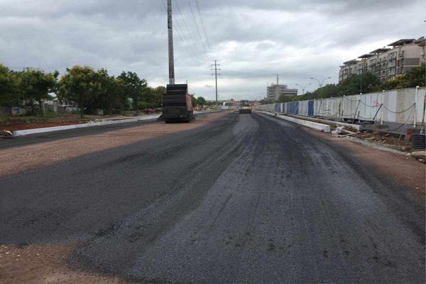 土工格柵與透層瀝青:了解施工方法! 第5張