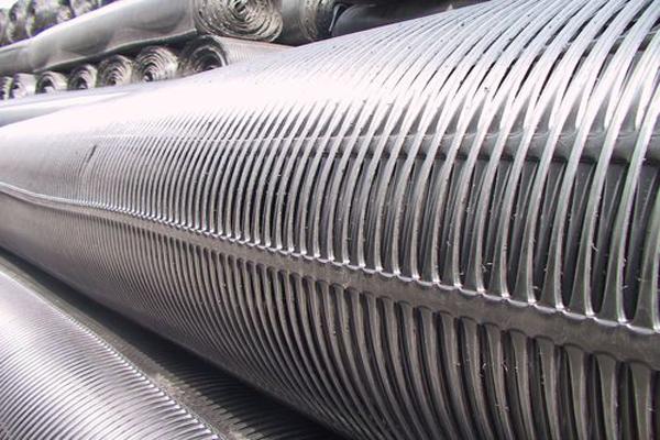 深入了解單向粘焊土工格柵的工作原理及應用 第1張