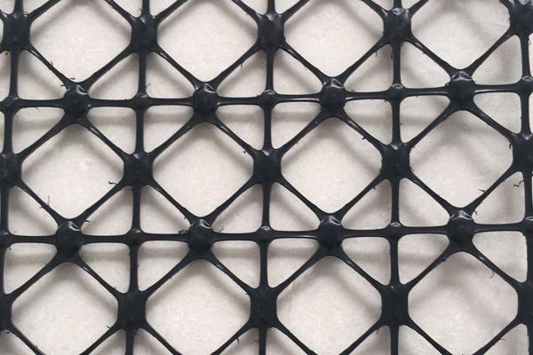 揭秘三向土工格柵復(fù)合墊的神奇威力  第2張