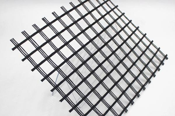 土工格柵與土工布的區別有哪些,如何選擇合適的材料 第2張