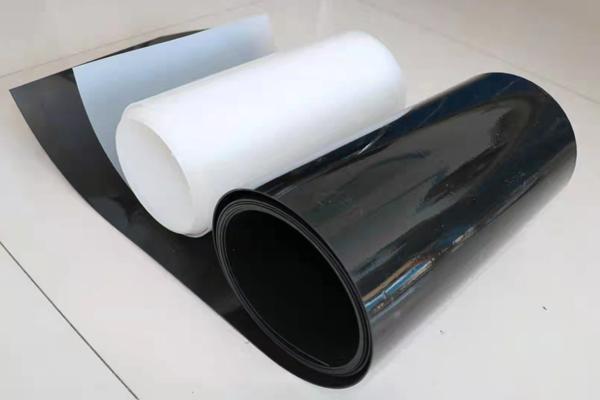 土工格柵與土工膜的區別究竟在哪里？  第3張