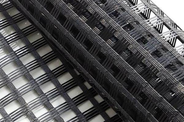 聚酯土工格柵是否含有鋼絲構成？  第3張