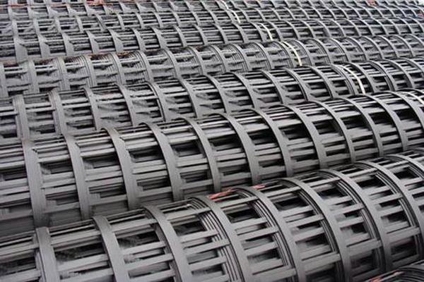 鋼塑土工格柵連接點分離力強的保障方法詳解  第2張