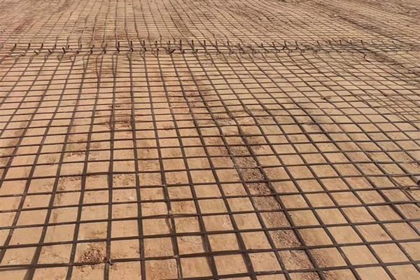 土工格柵在混凝土路面上具體的施工方法有哪些呢 第2張