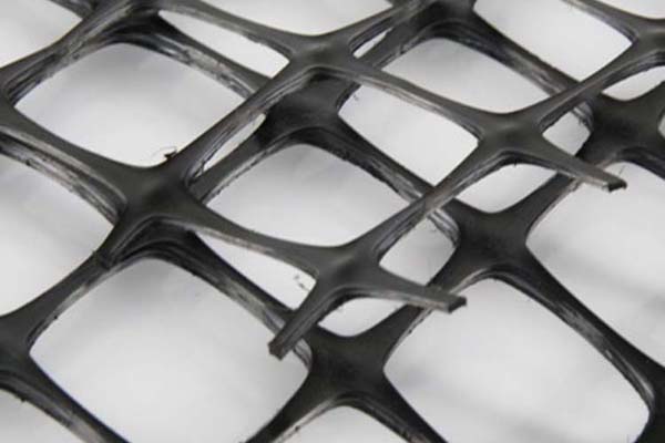 土工格柵鋪設(shè)位置規(guī)范要求 第3張