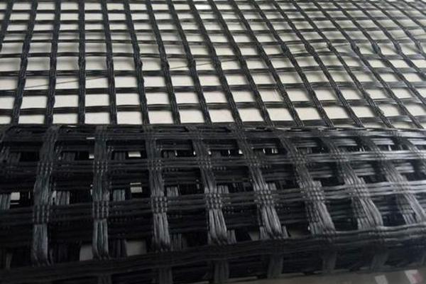 土工格柵搭接長度規(guī)范標準是多少 第2張