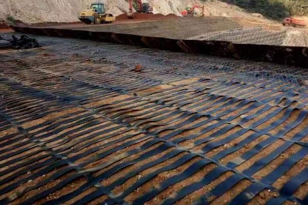 高韌性聚酯紗線集束土工格柵加固原理 第2張