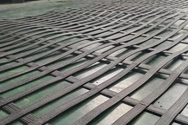 高韌性聚酯紗線集束土工格柵加固的意義  第2張