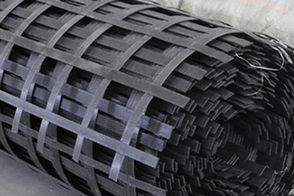 高韌性聚酯紗線集束土工格柵可以用在瀝青路面中嗎 第2張