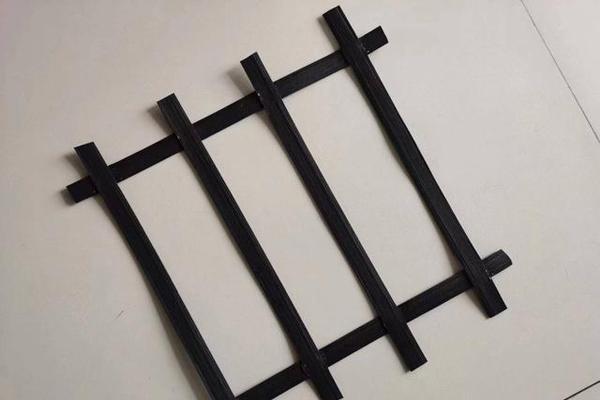 高韌性聚酯紗線集束格柵C型 第1張