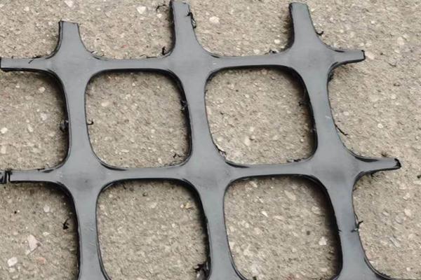 塑料土工格柵是越重越好嗎 第1張