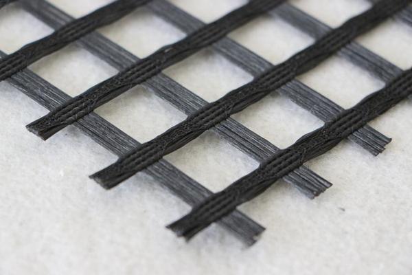 玻纖土工格柵與防裂網格布的區別有哪些  第1張